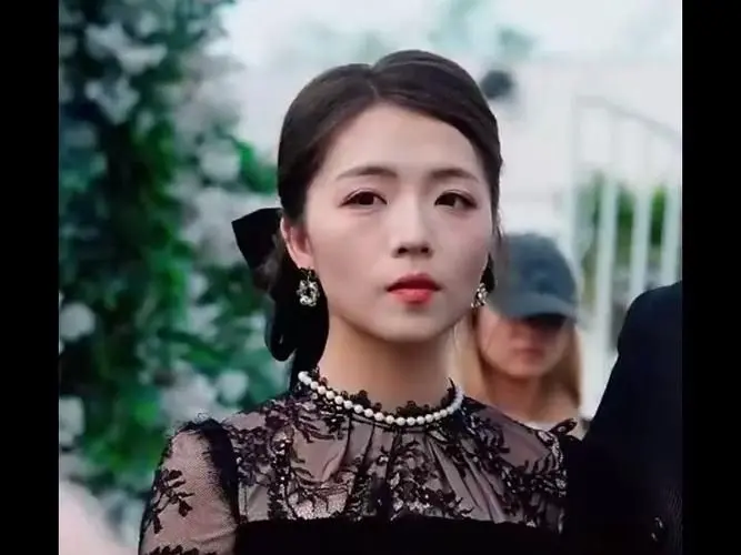 《重生后，爱上前任的傲娇哥哥》：虐恋升级！重生逆袭，霸道哥哥的甜蜜陷阱？